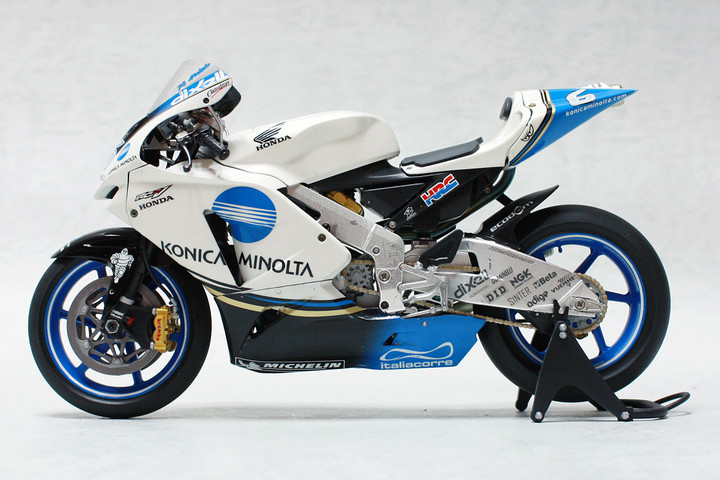 オートバイ・バイク KONICA MINOLTA Honda RC211V '06 1/12 TINAMI - ［モデル］1/12 KONICA MINOLTA Honda RC211V'06 タミヤ