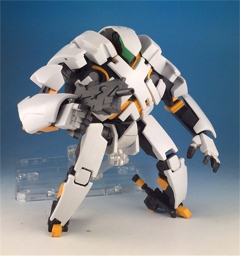 Tinami モデル 機動外骨格スーツ アーハン